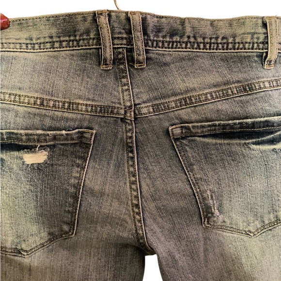 Jeans - Picture 5 of 5